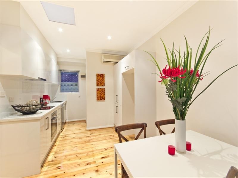 4/2 Fifth Avenue, Glenelg East SA 5045