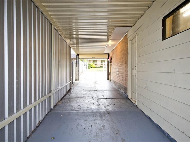 11 Padbury Road, Gilles Plains SA 5086