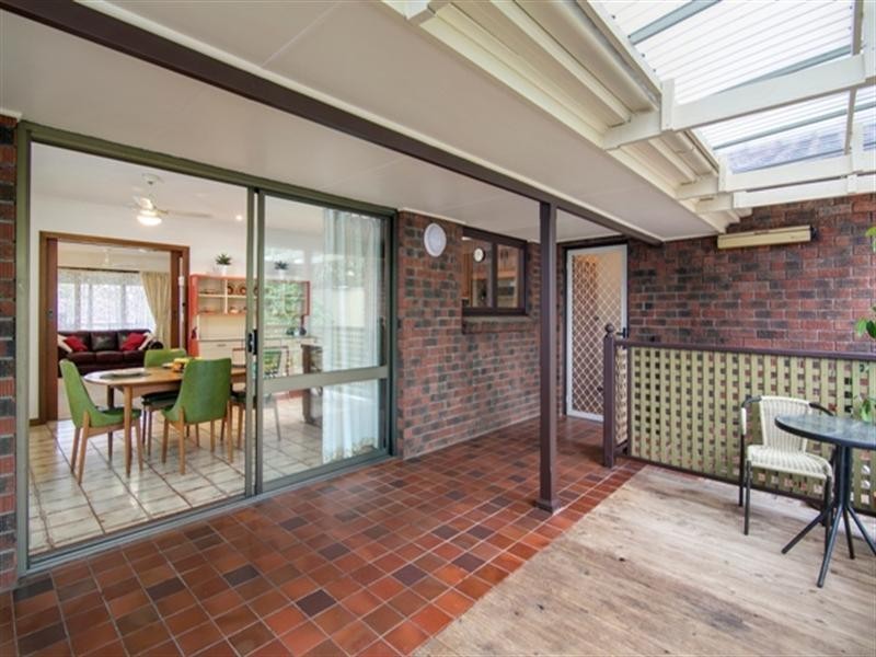 5 Lydia Avenue, Surrey Downs SA 5126