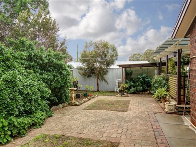 5 Lydia Avenue, Surrey Downs SA 5126