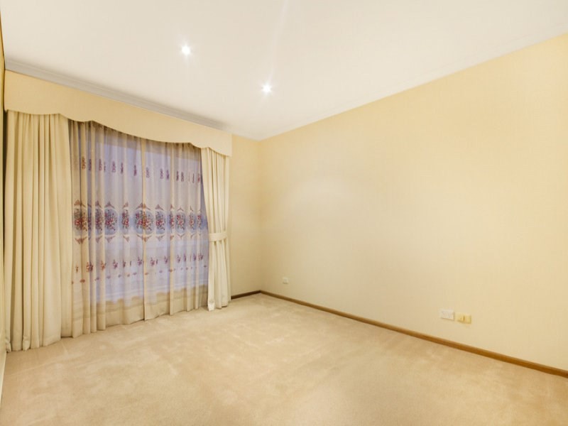 19 Cardhu Place, Greenwith SA 5125