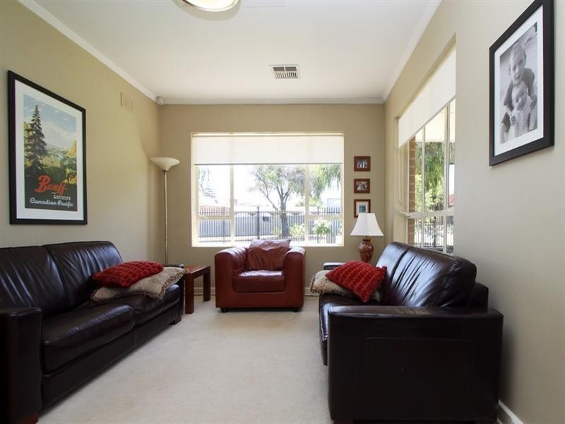 45 Windsor Avenue, Clearview SA 5085