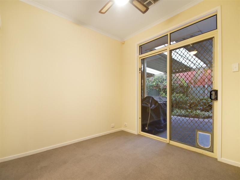 19 Windermere Crescent, Mawson Lakes SA 5095