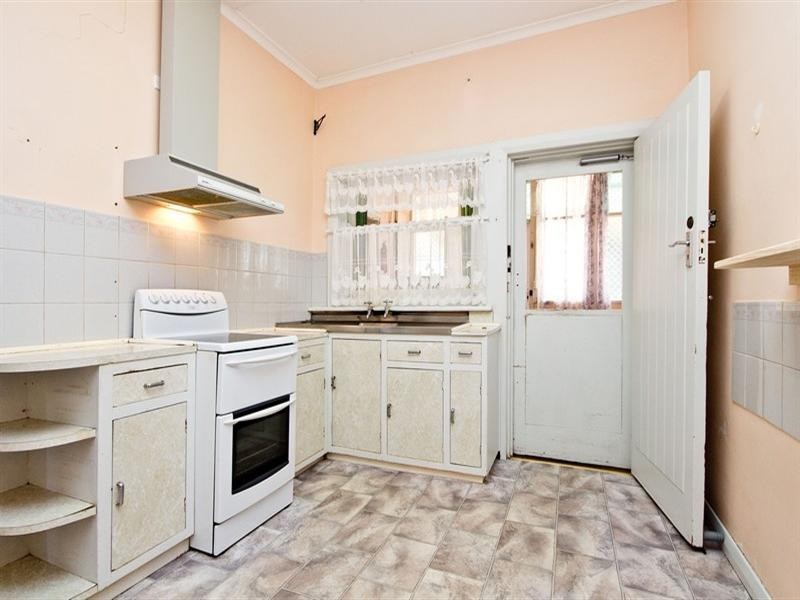 44 Windsor Avenue, Clearview SA 5085