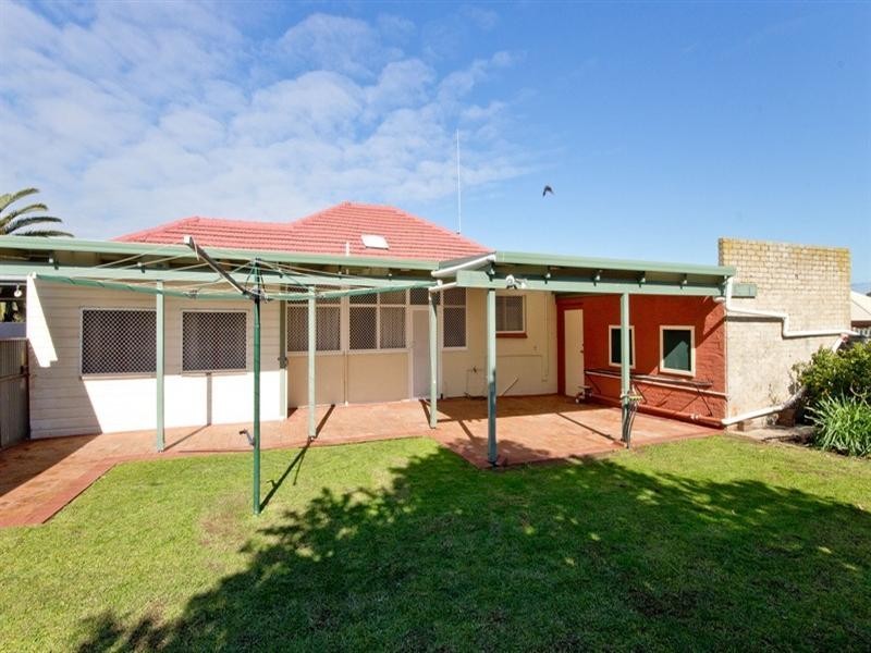 44 Windsor Avenue, Clearview SA 5085