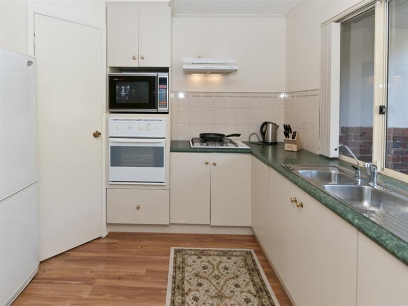 8 Florence Street, Oakden SA 5086