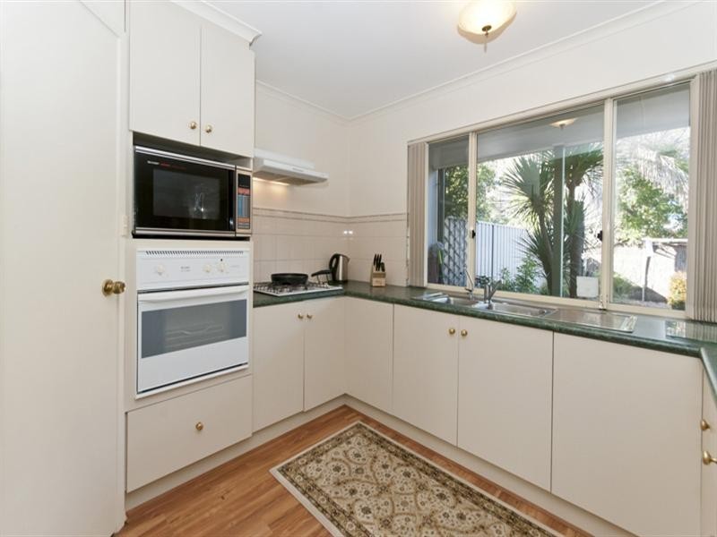 8 Florence Street, Oakden SA 5086