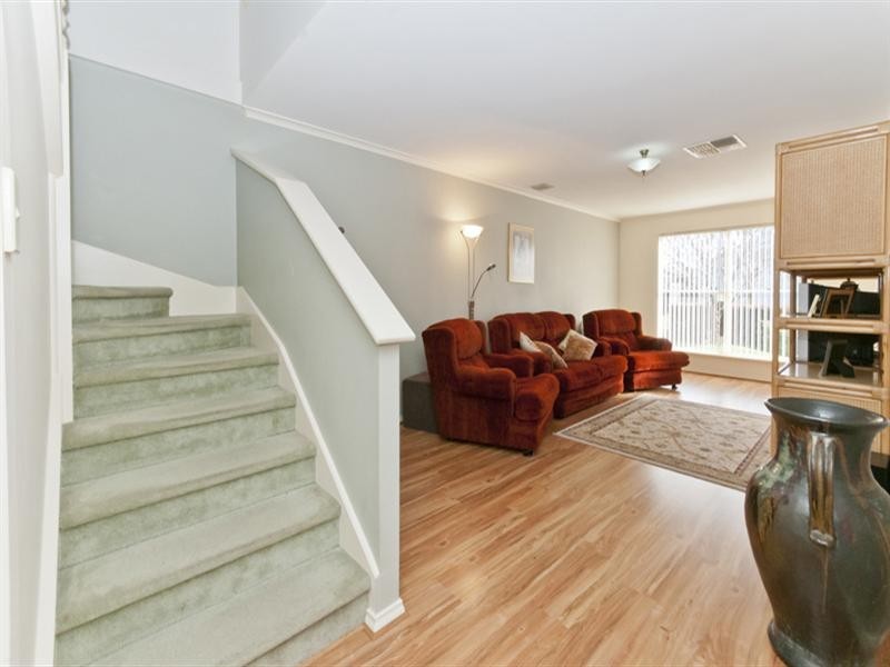 8 Florence Street, Oakden SA 5086