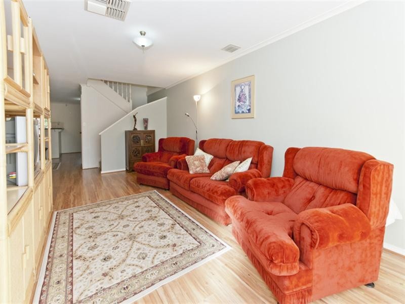 8 Florence Street, Oakden SA 5086