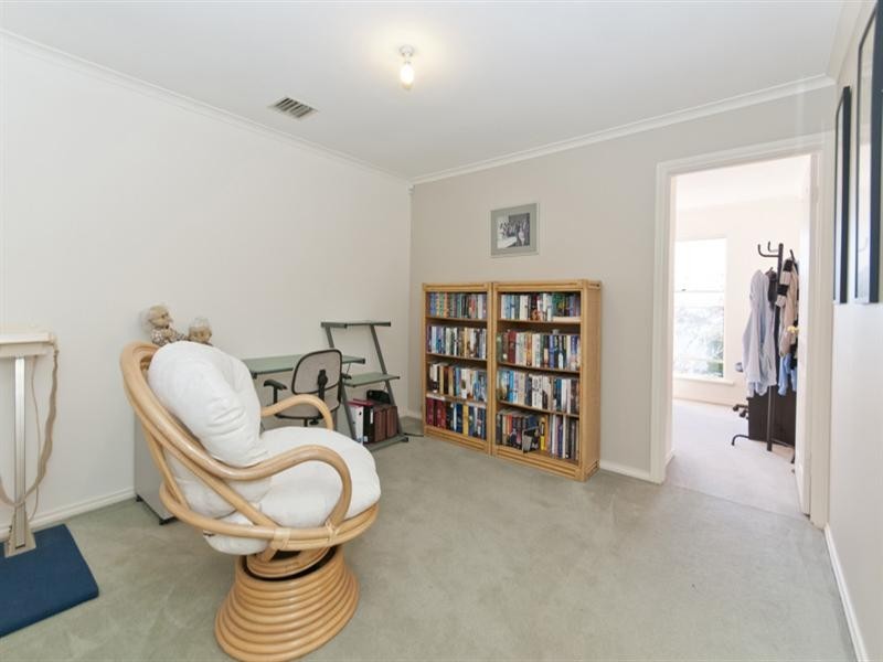 8 Florence Street, Oakden SA 5086