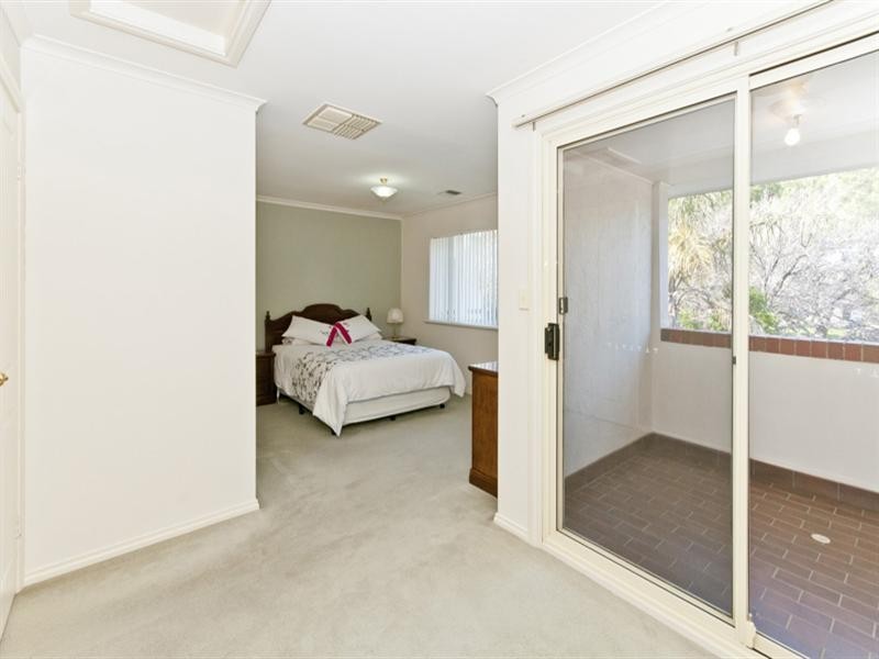 8 Florence Street, Oakden SA 5086