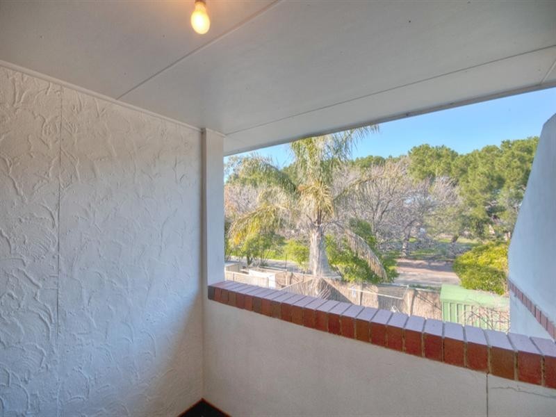 8 Florence Street, Oakden SA 5086