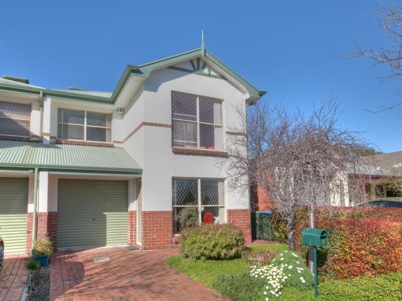 8 Florence Street, Oakden SA 5086