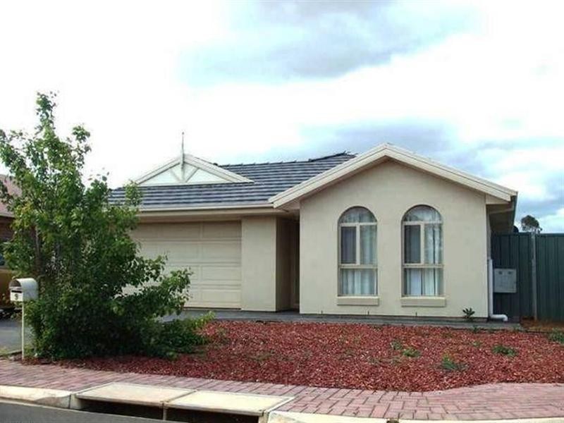 9 Orange Parade, Munno Para West SA 5115