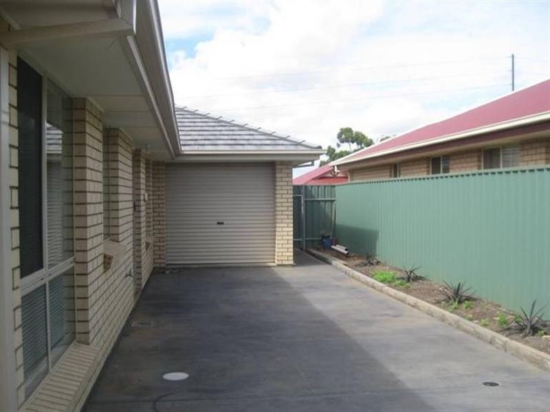 9 Orange Parade, Munno Para West SA 5115