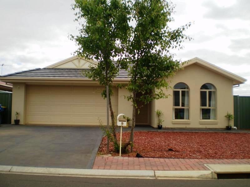 9 Orange Parade, Munno Para West SA 5115