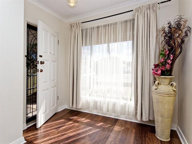 3 Ormond Avenue, Clearview SA 5085