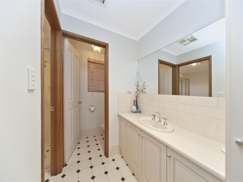 19 Oxford Street, Hillcrest SA 5086