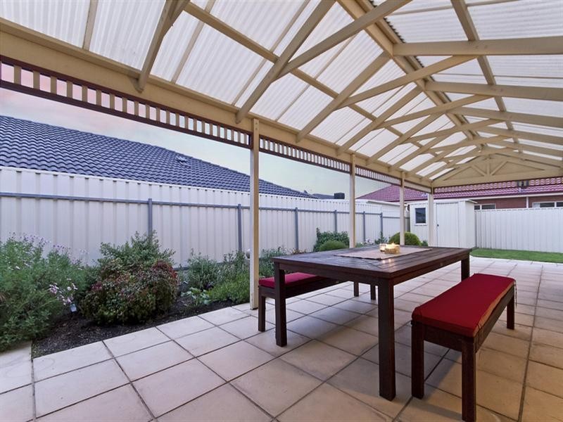 5 Hillside Court, Walkley Heights SA 5098