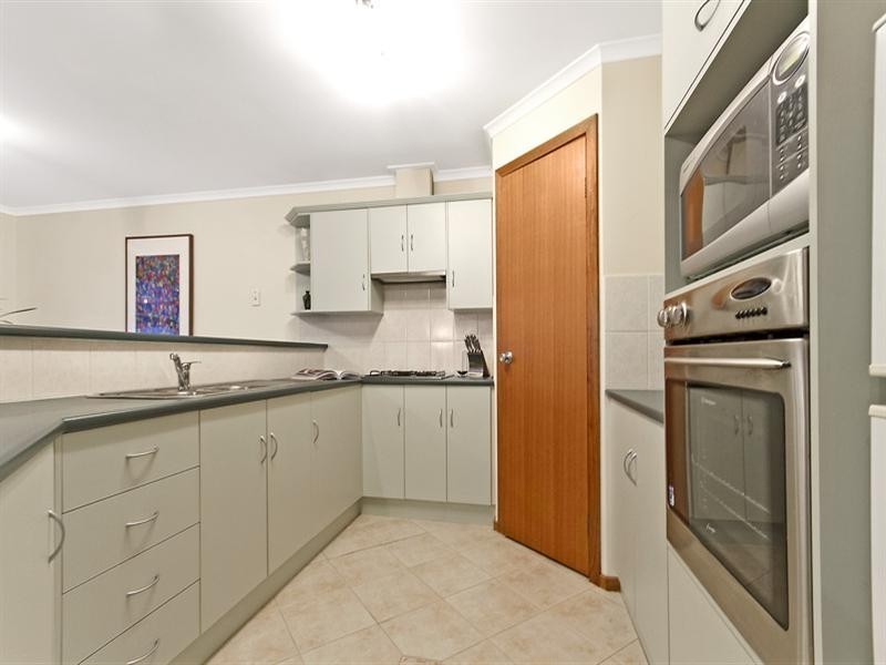 5 Hillside Court, Walkley Heights SA 5098