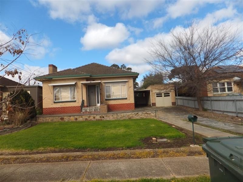 32 Seaview Grove, Blair Athol SA 5084