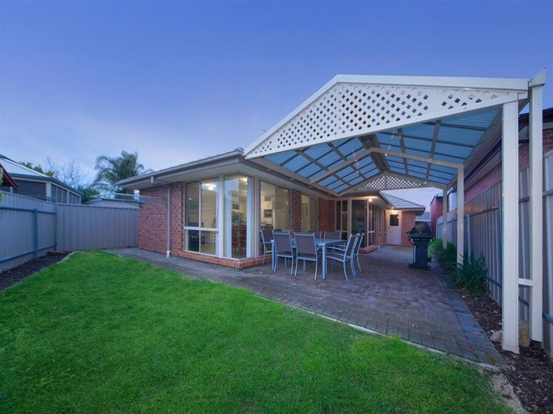 4 Oxburgh Street, Oakden SA 5086