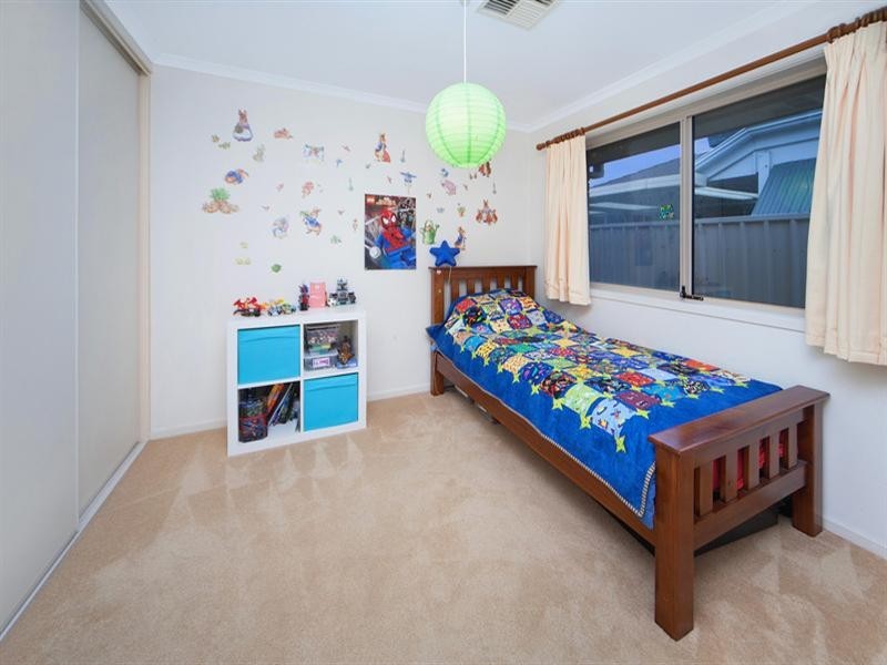 4 Oxburgh Street, Oakden SA 5086