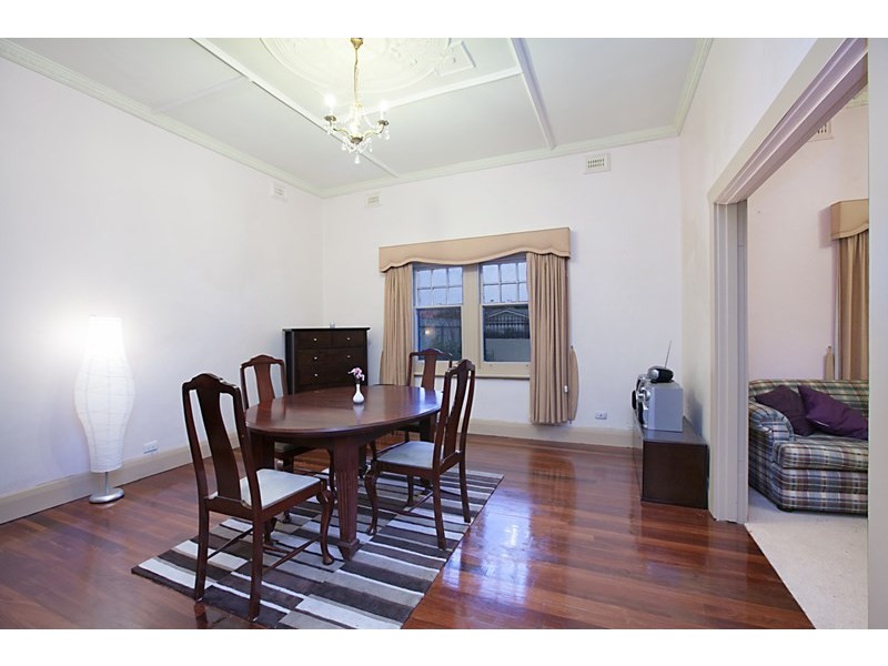 4 Collingrove Avenue, Broadview SA 5083