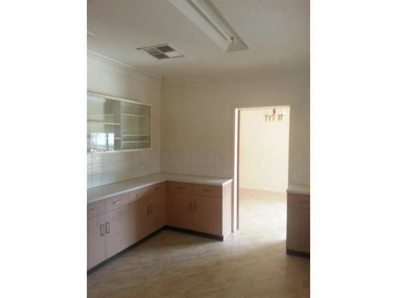 14 Philip Crescent, Valley View SA 5093