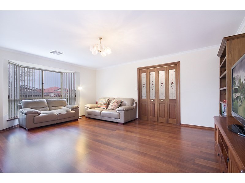 21 Hidcote Circuit, Oakden SA 5086