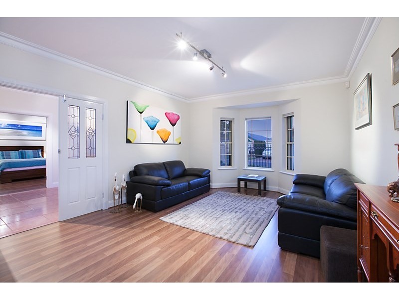 25 Woodland Drive, Oakden SA 5086