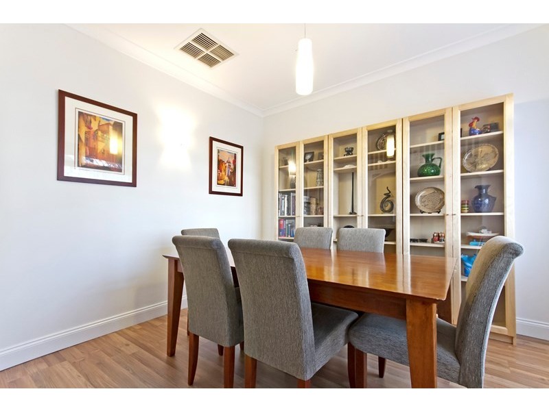 2 Central Avenue, Enfield SA 5085