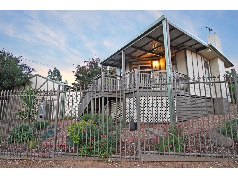 2 Central Avenue, Enfield SA 5085