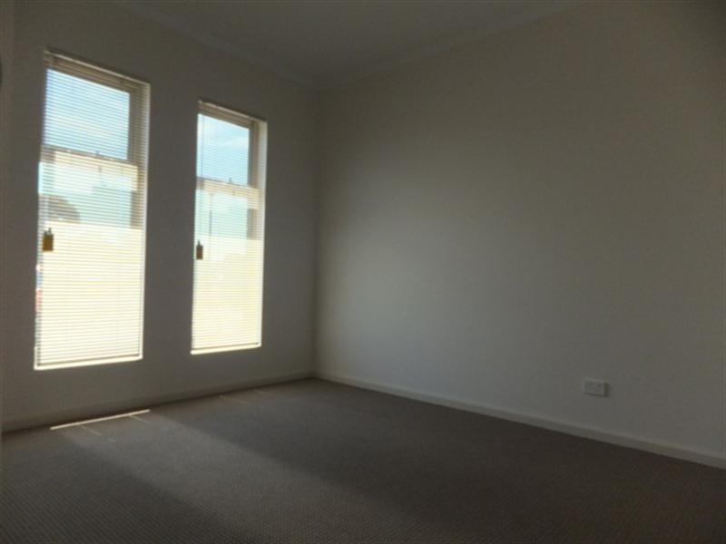 63 Thorne Street, Paralowie SA 5108