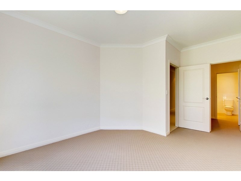 9 Branson Avenue, Clearview SA 5085