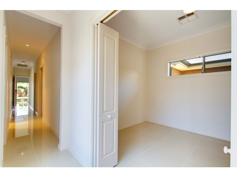 9 Branson Avenue, Clearview SA 5085