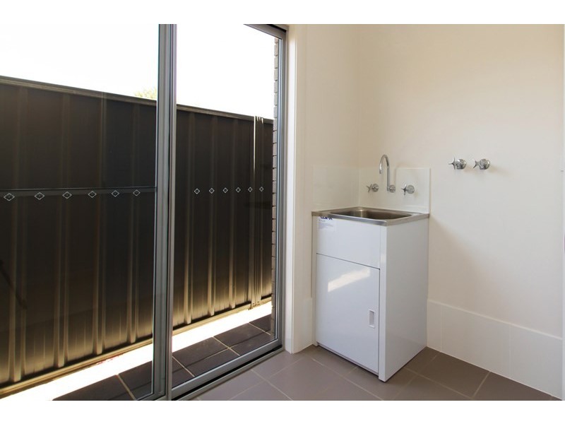 9 Branson Avenue, Clearview SA 5085