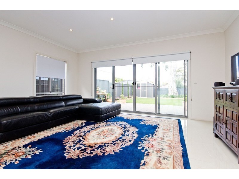 9 Branson Avenue, Clearview SA 5085