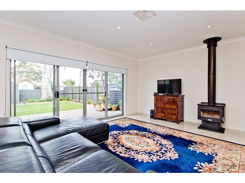 9 Branson Avenue, Clearview SA 5085