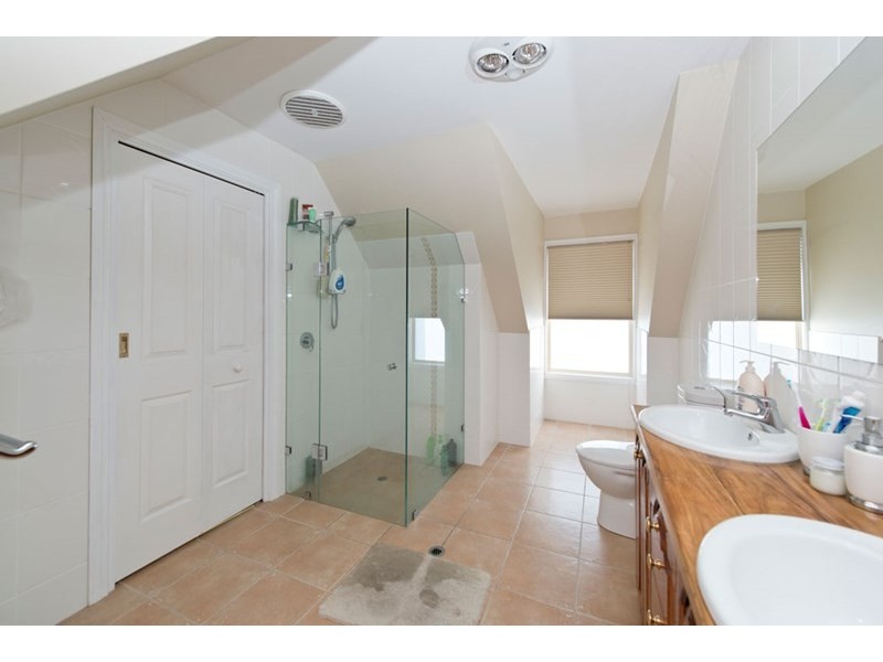 4A Fleet Avenue, Hillcrest SA 5086