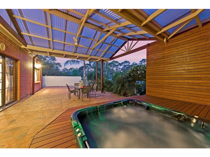 23 Ferrier Avenue, Fairview Park SA 5126