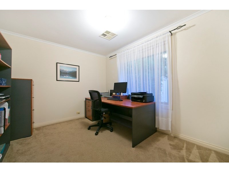 13 Conservatory Circuit, Oakden SA 5086