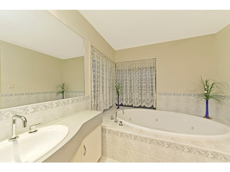 9 Barley Crescent, Walkley Heights SA 5098