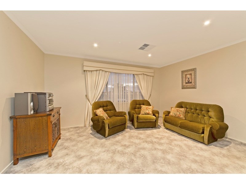 9 Barley Crescent, Walkley Heights SA 5098