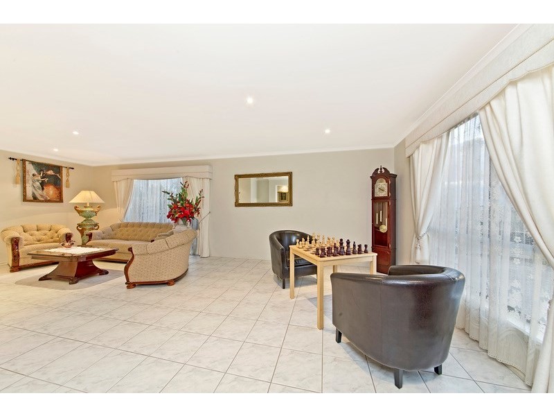 9 Barley Crescent, Walkley Heights SA 5098