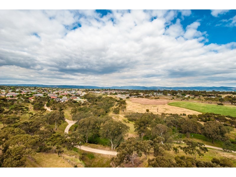 9 Barley Crescent, Walkley Heights SA 5098