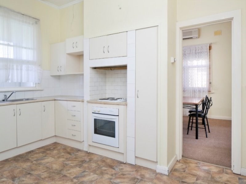 7 Lorraine Avenue, Manningham SA 5086