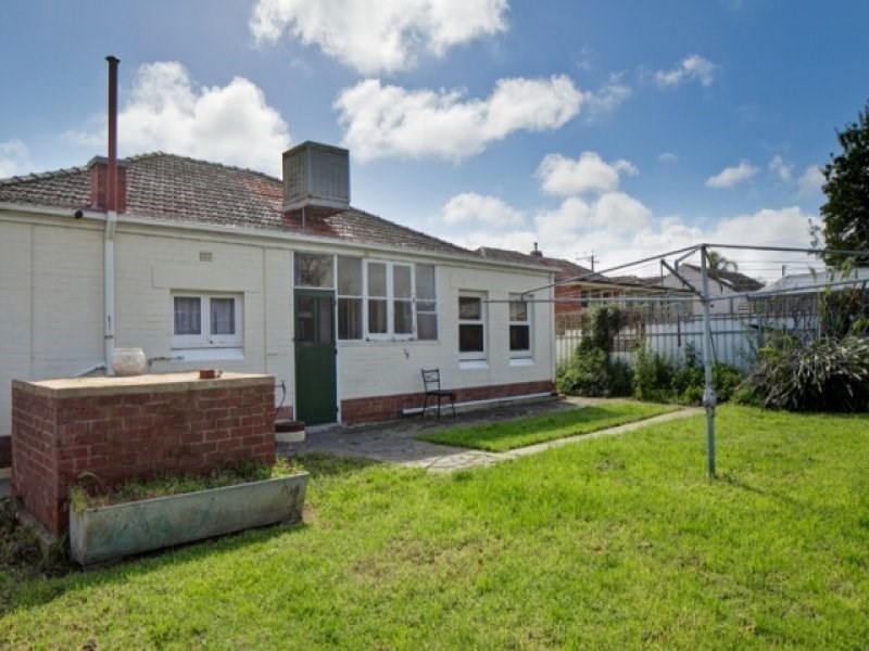 7 Lorraine Avenue, Manningham SA 5086