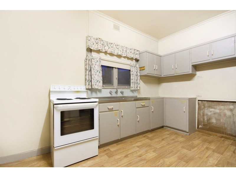 4 Wirra Wirra Avenue, Enfield SA 5085