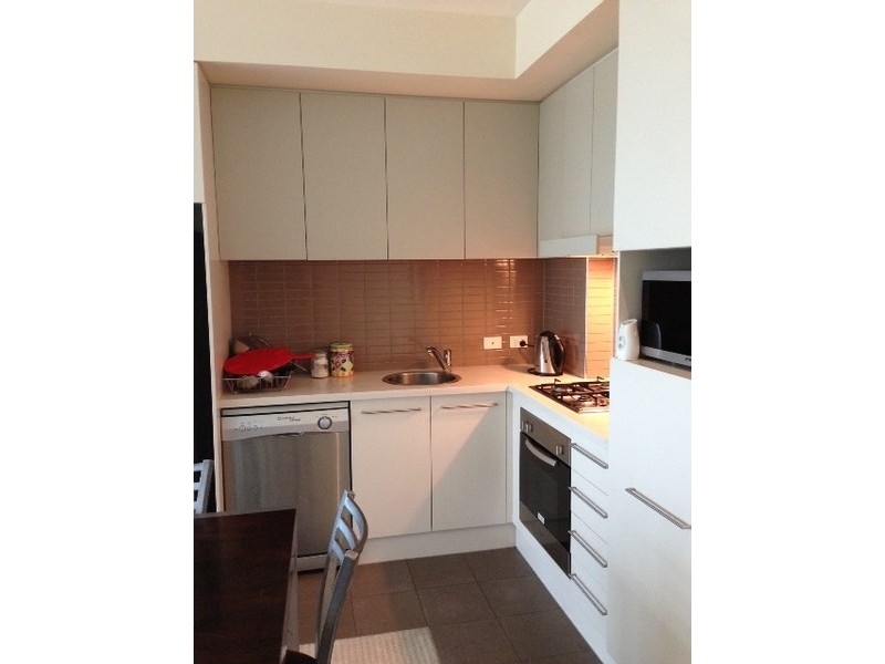 apt 615 1-2 Tarni Court Spinnaker South, New Port SA 5015